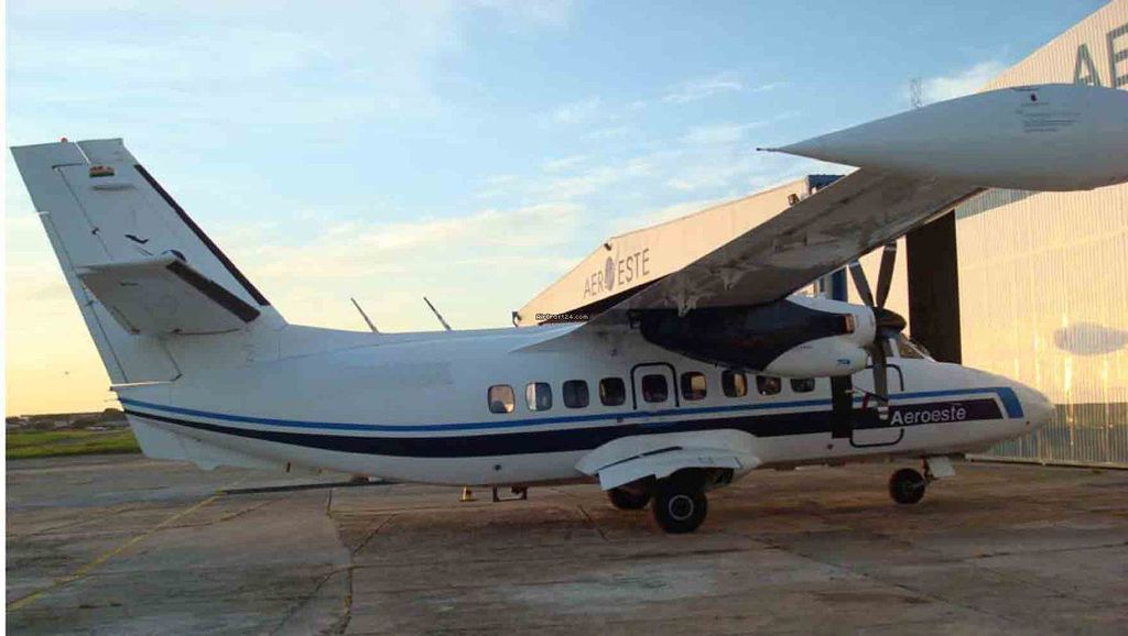 LET L-410, fotografía 2 de 5