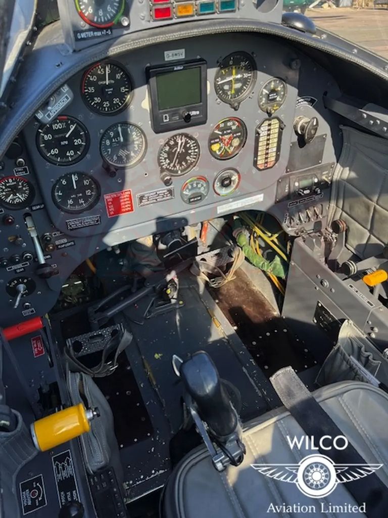 Yakovlev Yak-52, fotografía 19 de 25