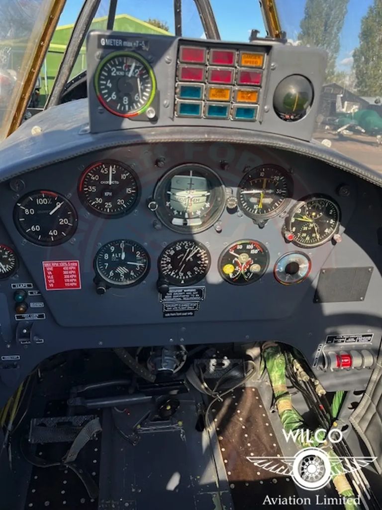 Yakovlev Yak-52, fotografía 22 de 25