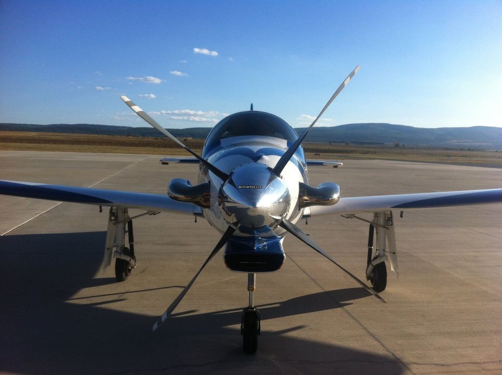 Lancair Evolution Turbine, fotografía 4 de 14