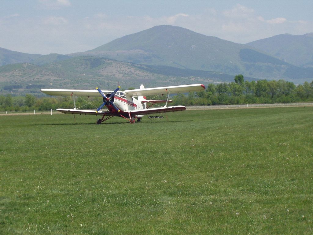 Antonov An-2, fotografía 2 de 3