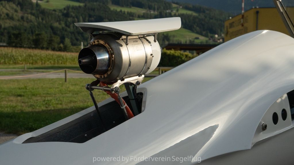 Rolladen-Schneider LS4 Jet Neo, fotografía 2 de 10