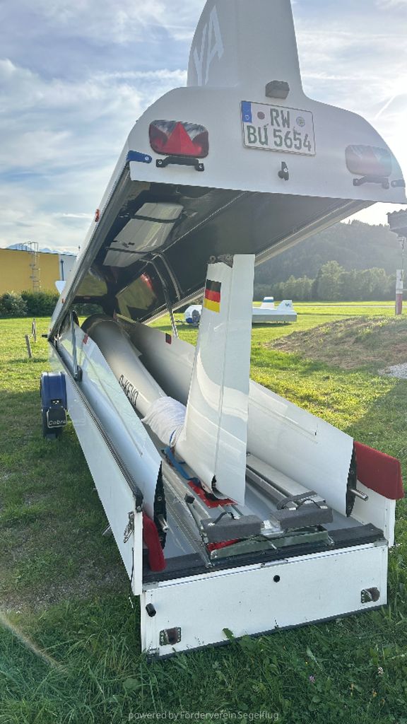 Rolladen-Schneider LS4 Jet Neo, fotografía 7 de 10