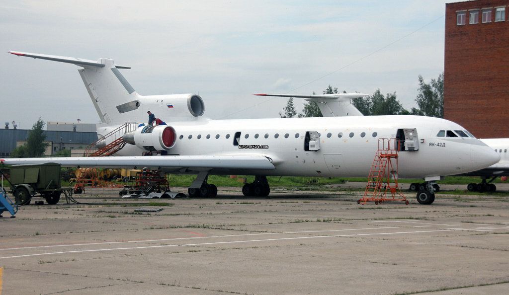 Yakovlev YAK 42D VIP, fotografía 10 de 14