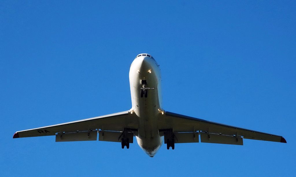 Yakovlev YAK 42D VIP, fotografía 13 de 14