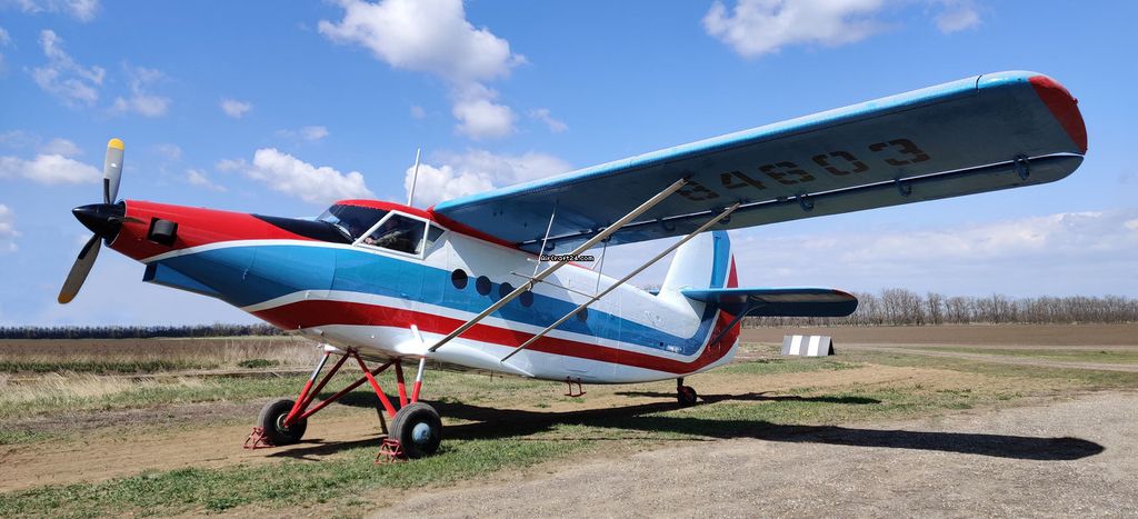 Antonov TR-301TV, fotografía 7 de 7