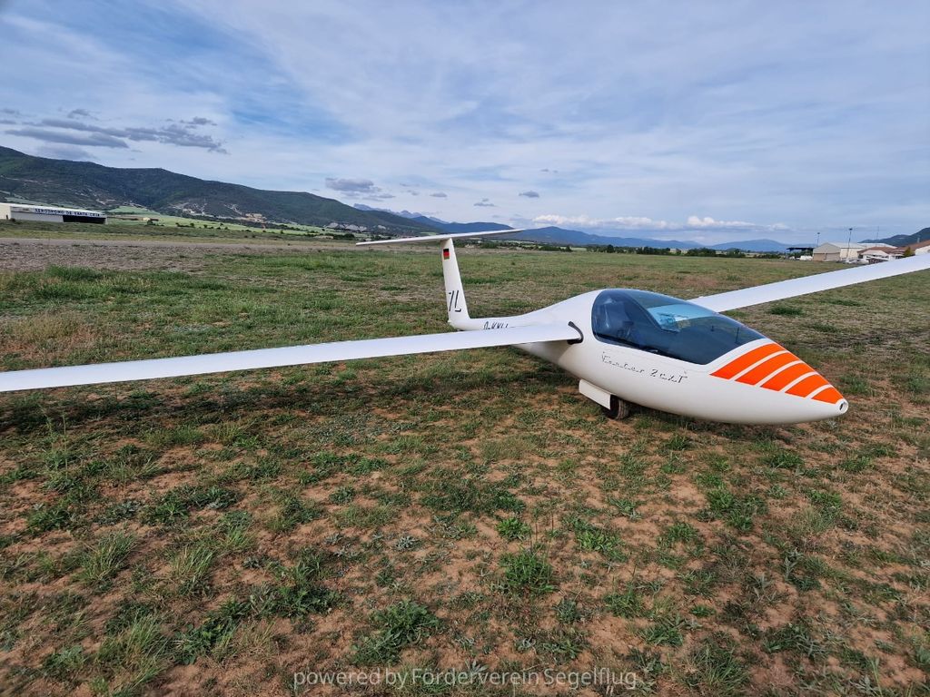 Schempp-Hirth Ventus-2 18m (+15m), fotografía 3 de 6