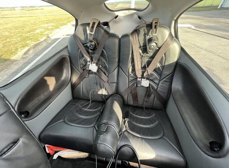 Cirrus SR22 G2 GTS, fotografía 5 de 6