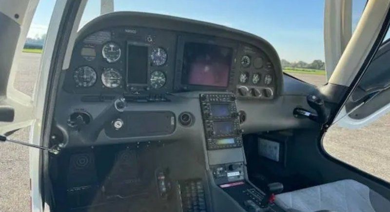Cirrus SR20 G1, fotografía 3 de 6