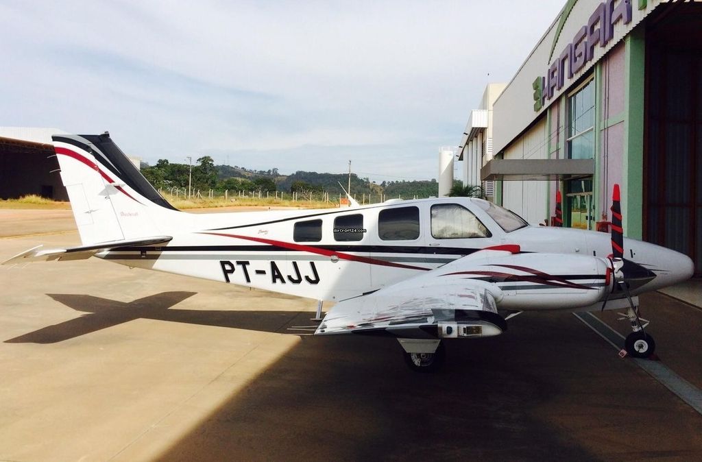 Beechcraft Baron, fotografía 2 de 6