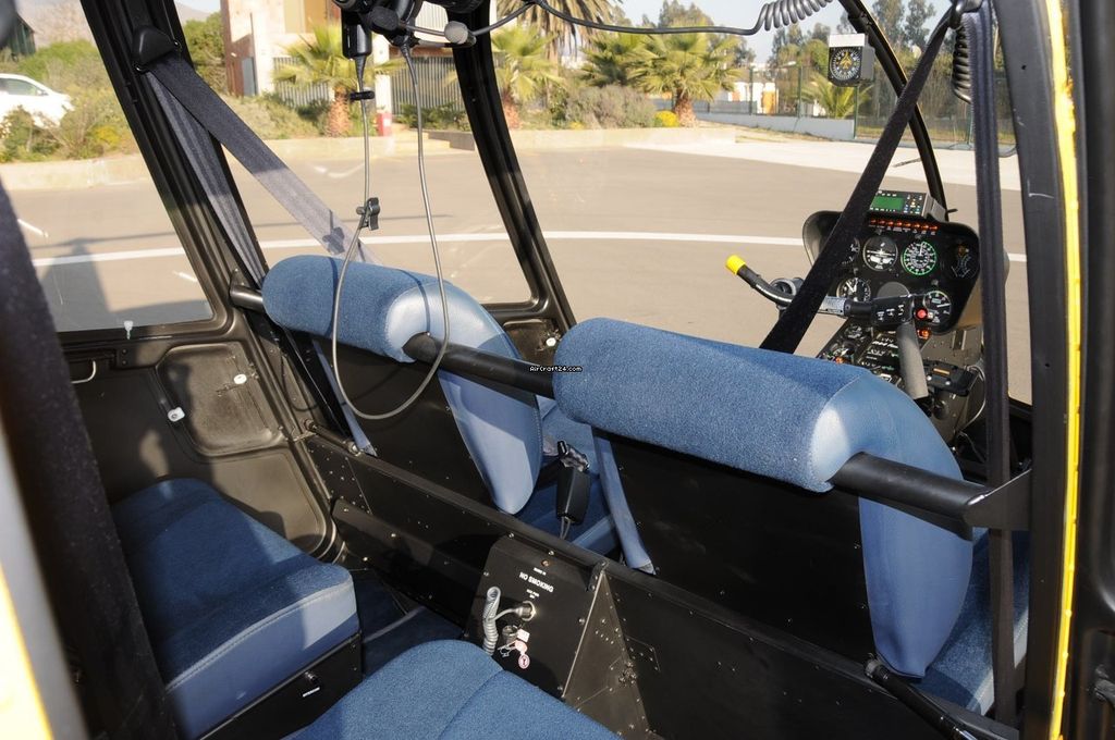 Robinson R44, fotografía 3 de 6