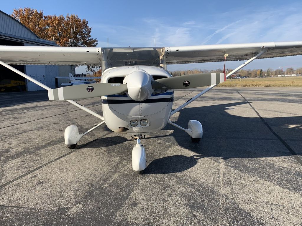 Cessna 172, fotografía 2 de 10