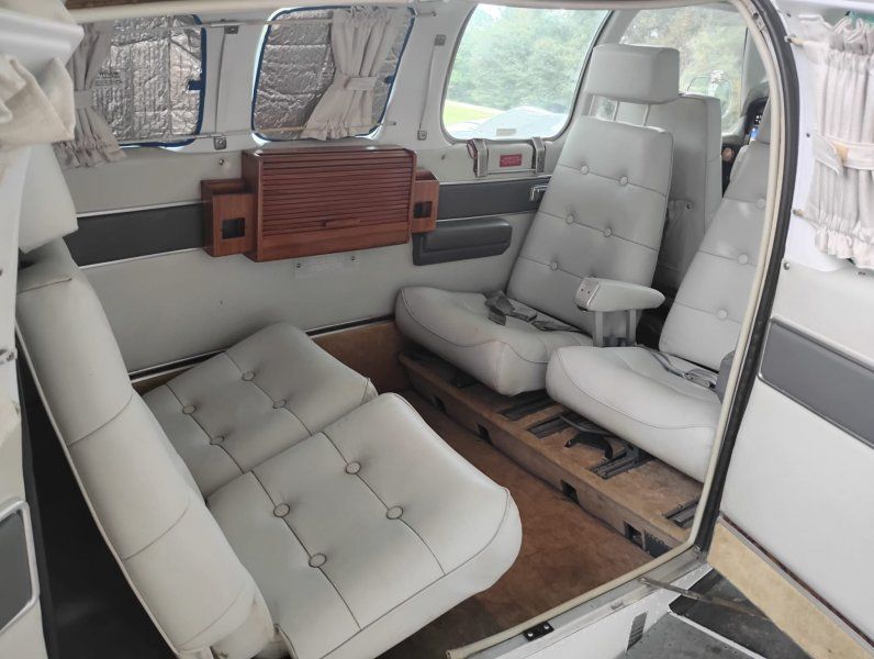 Beechcraft Baron, fotografía 5 de 6