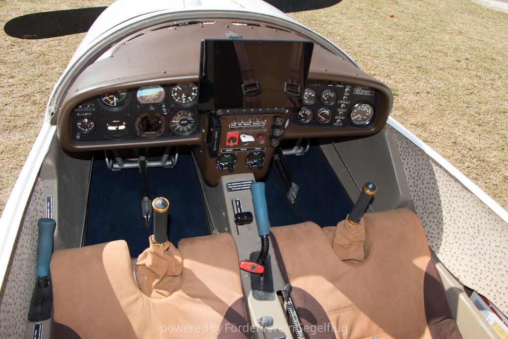 Hoffmann Dimona H 36, fotografía 5 de 9