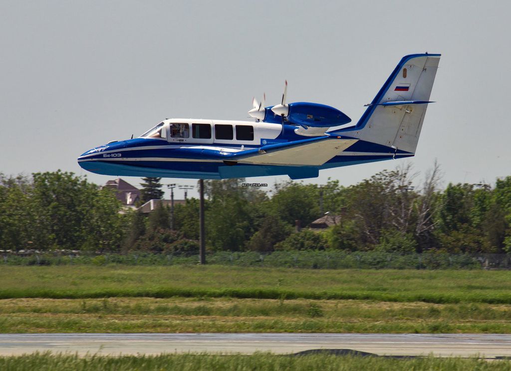 Beriev BE-103, fotografía 12 de 19