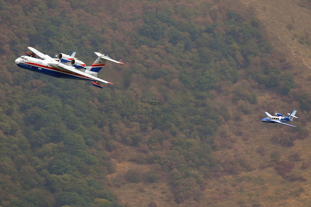 Beriev BE-103, fotografía 14 de 19