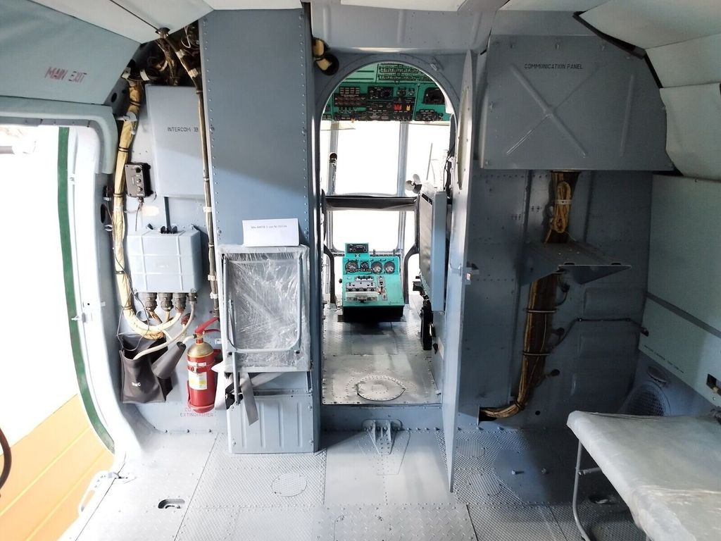 Mil Moscow Helicopter Plant Mi-8MTV-1, fotografía 6 de 7