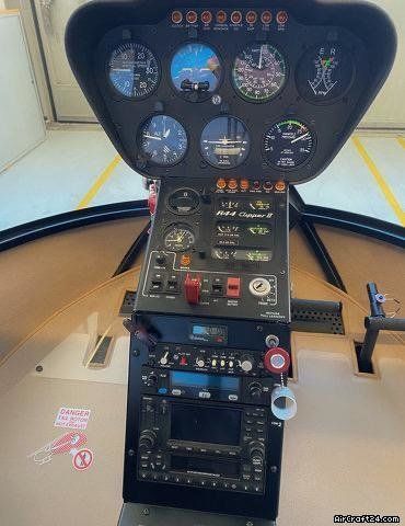 Robinson R44, fotografía 3 de 7