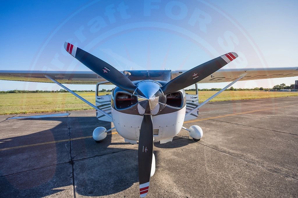 Cessna 182, fotografía 2 de 7