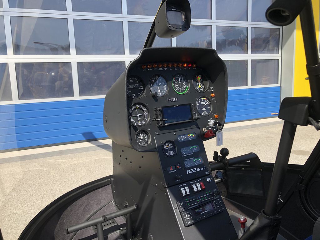 Robinson R22, fotografía 2 de 4