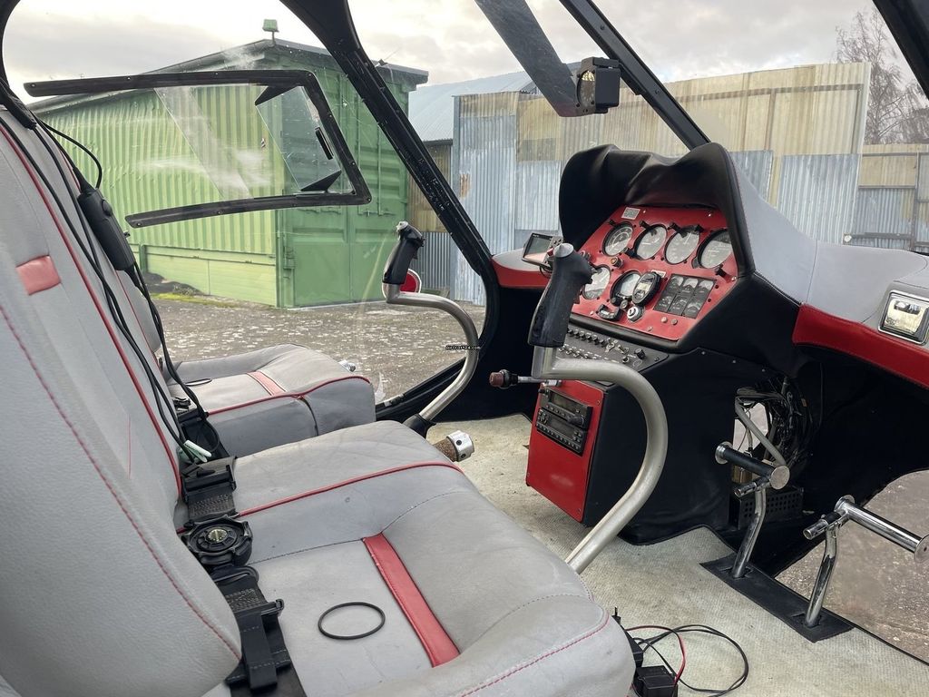 Enstrom Helicopter F-28, fotografía 3 de 6