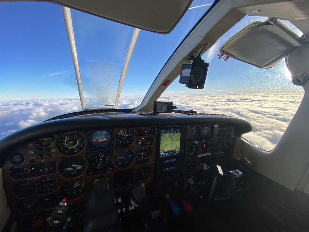 Cessna P210N, fotografía 7 de 20