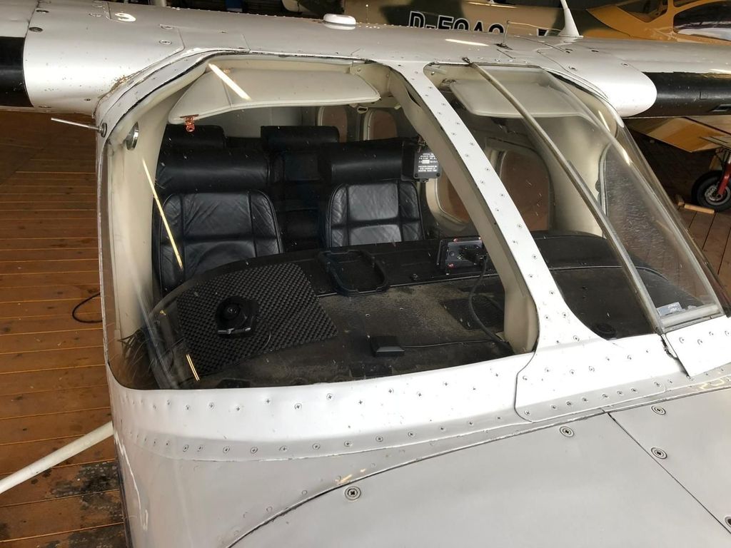 Cessna P210N, fotografía 10 de 20