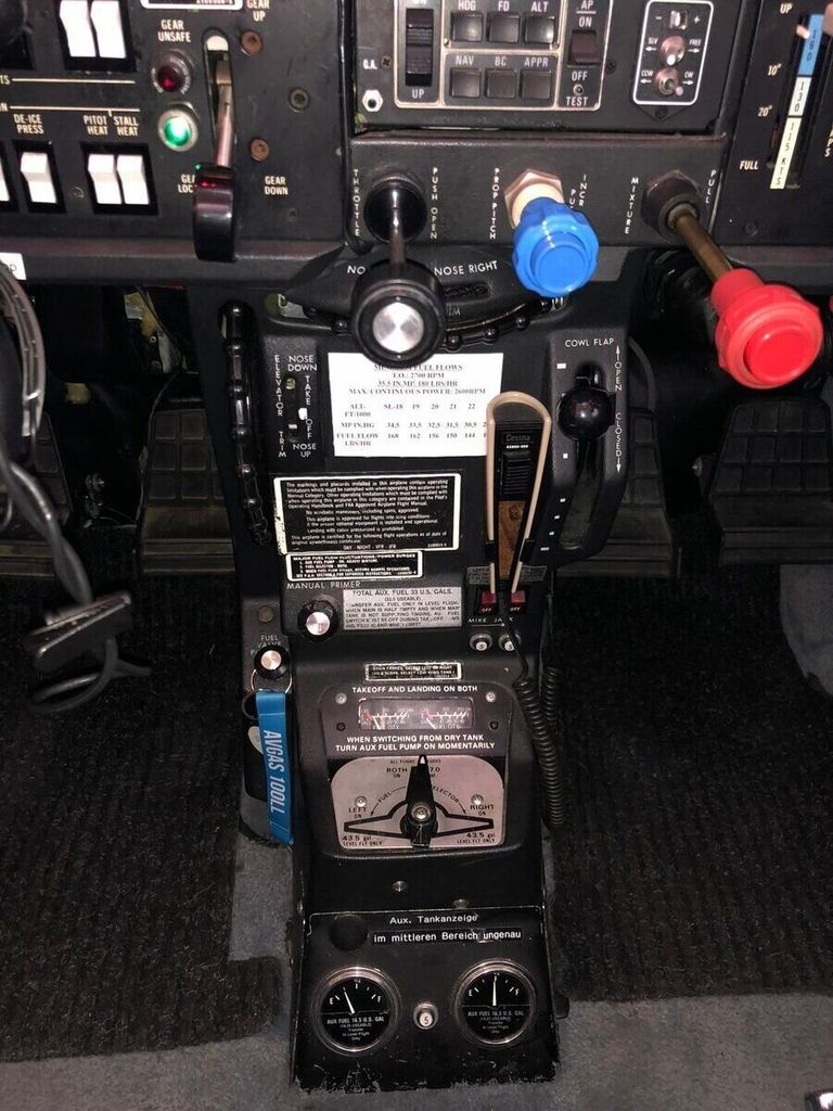 Cessna P210N, fotografía 14 de 20