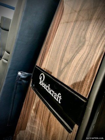 Beechcraft B300, fotografía 13 de 18
