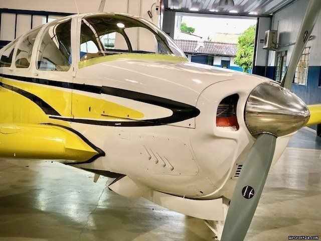 Beechcraft Bonanza A35, fotografía 7 de 10