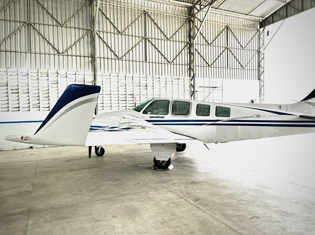 Beechcraft Baron, fotografía 4 de 9