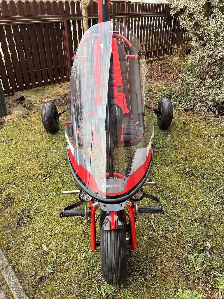 Monotrike UL115, fotografía 1 de 10