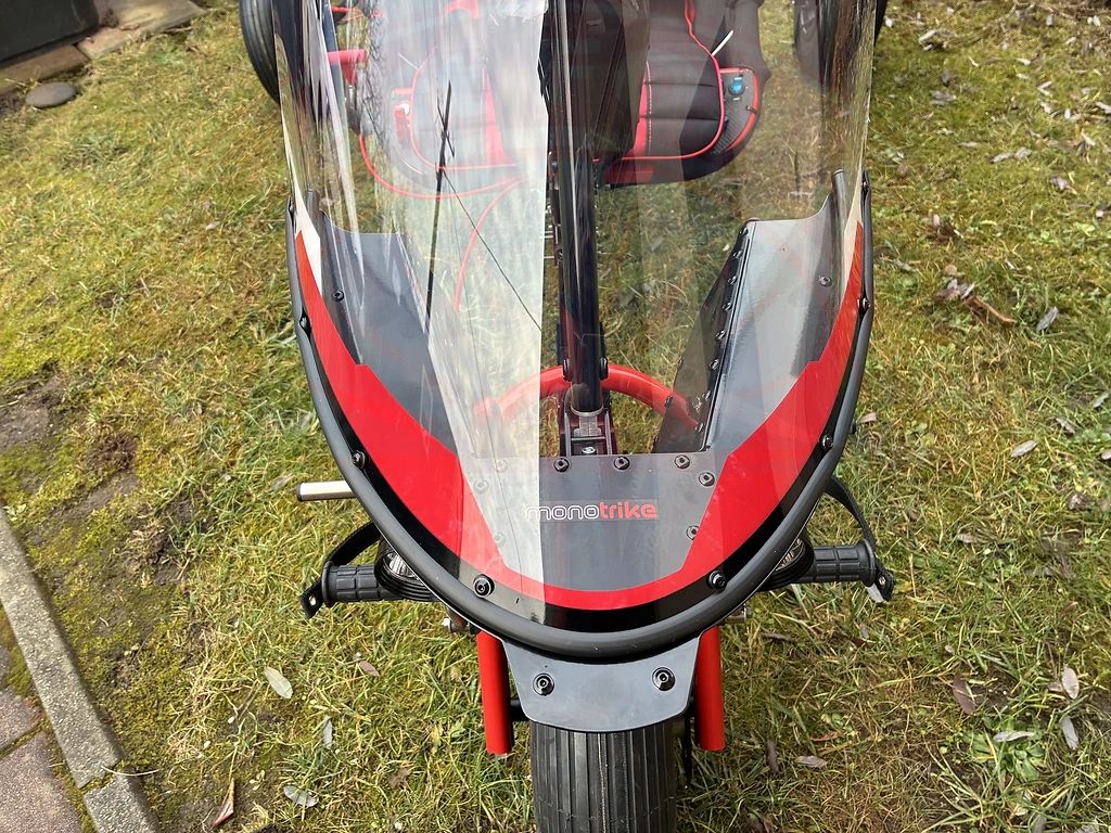 Monotrike UL115, fotografía 3 de 10
