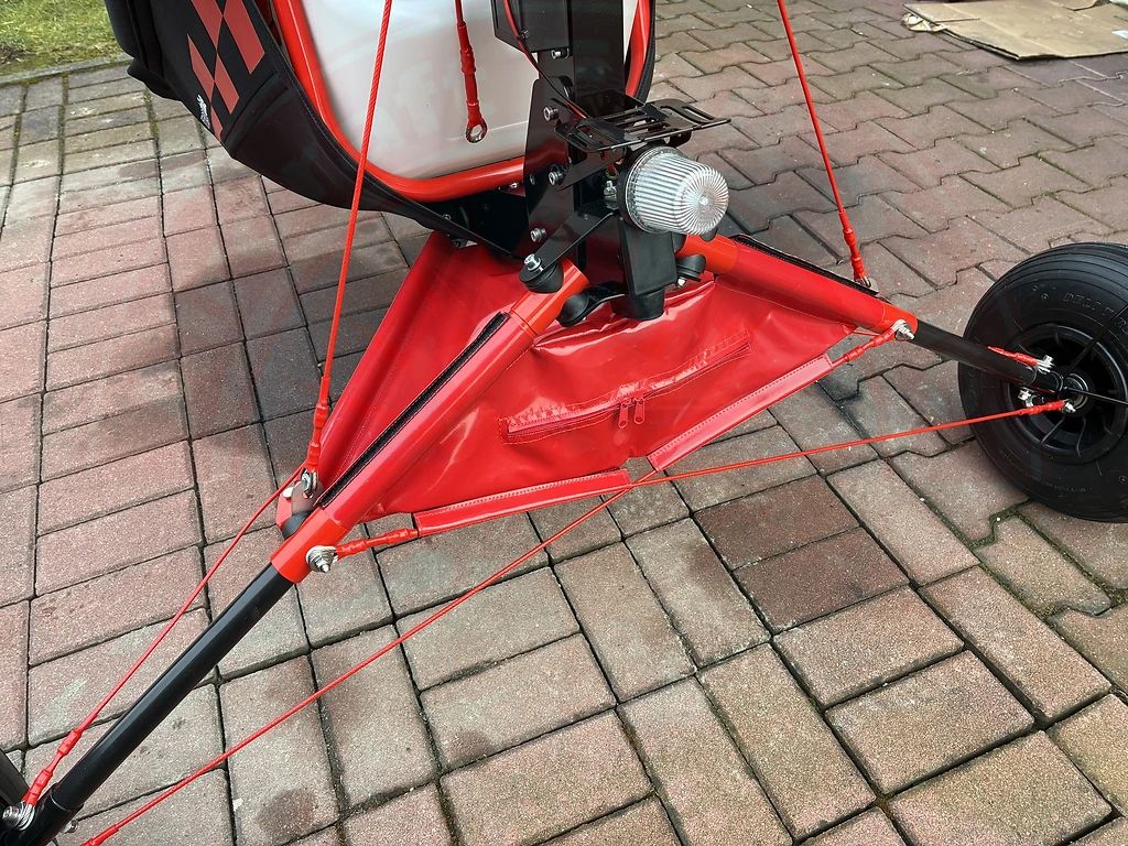 Monotrike UL115, fotografía 8 de 10