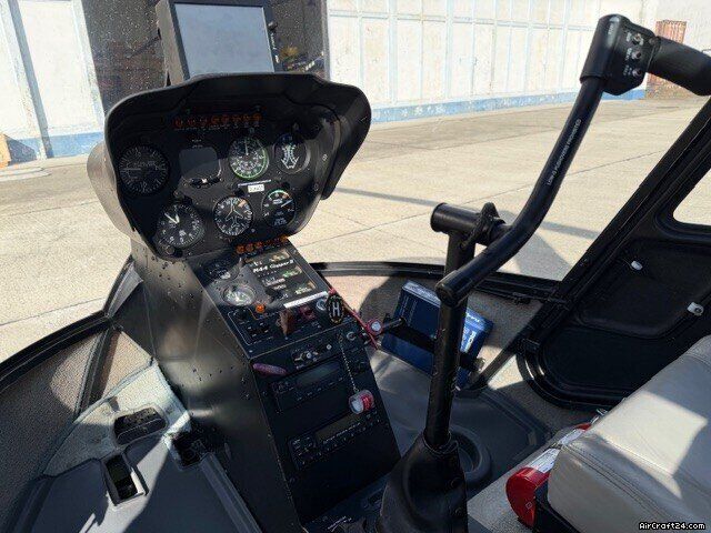 Robinson R44, fotografía 5 de 5