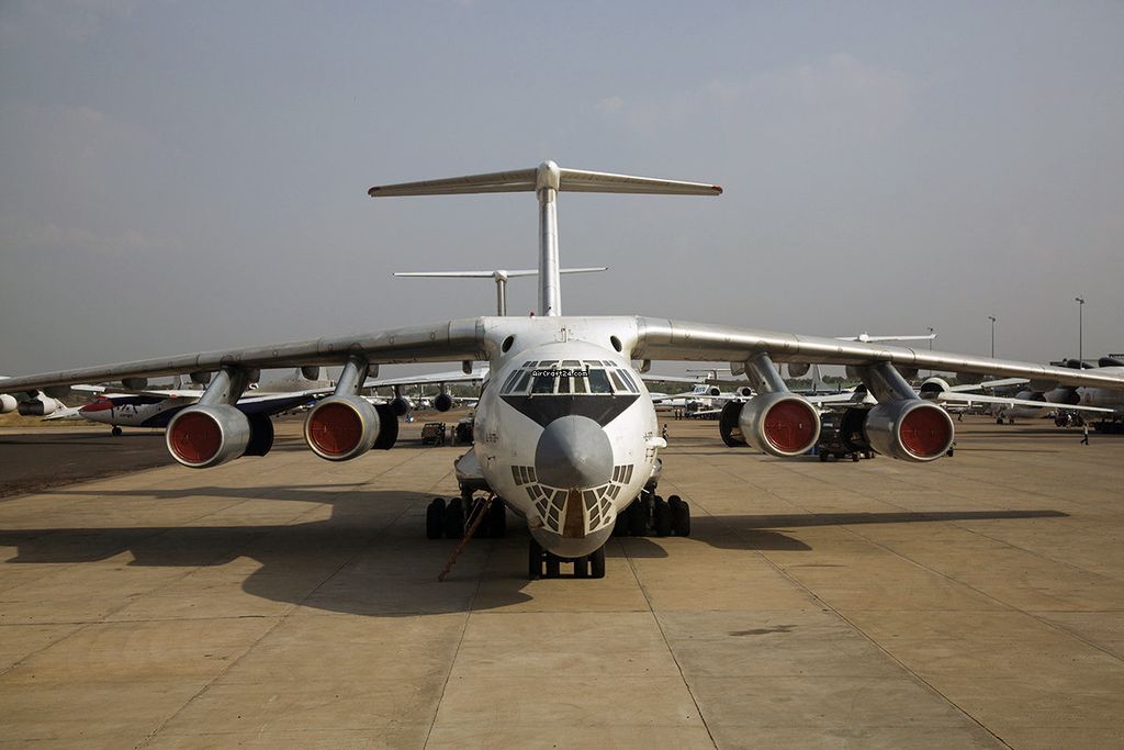 Ilyushin IL-76 TD, fotografía 2 de 7