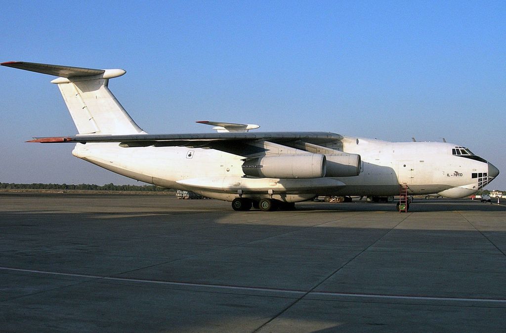 Ilyushin IL-76 TD, fotografía 4 de 7