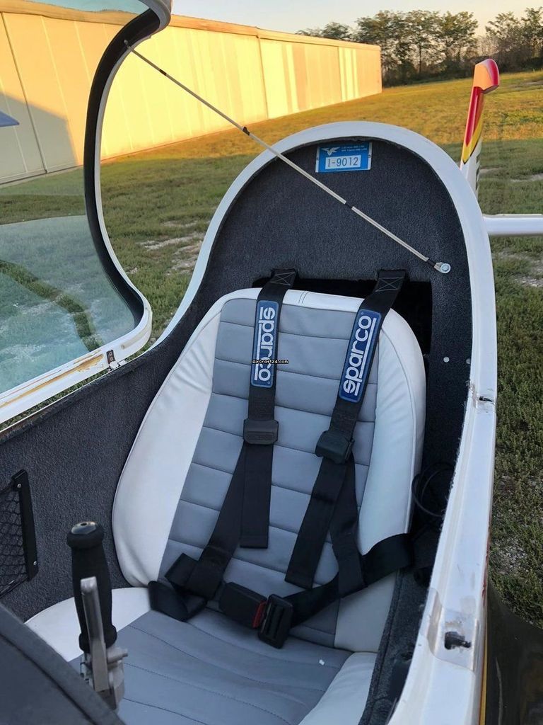 ATEC Solo 212, fotografía 7 de 8