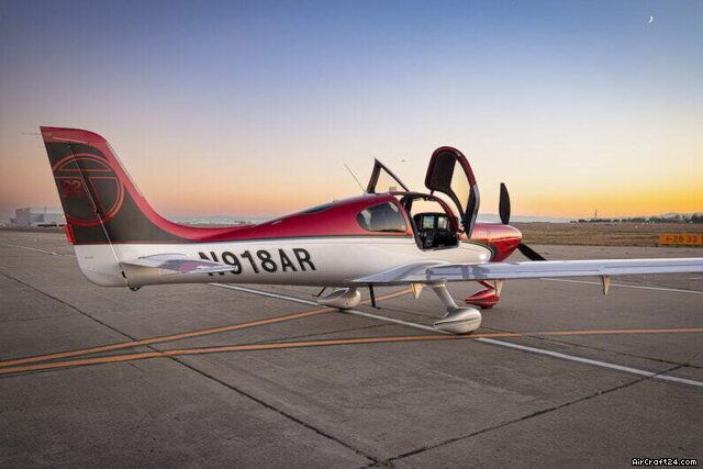 Cirrus SR22 G5 GTS, fotografía 2 de 9