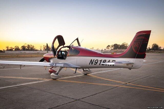 Cirrus SR22 G5 GTS, fotografía 8 de 9