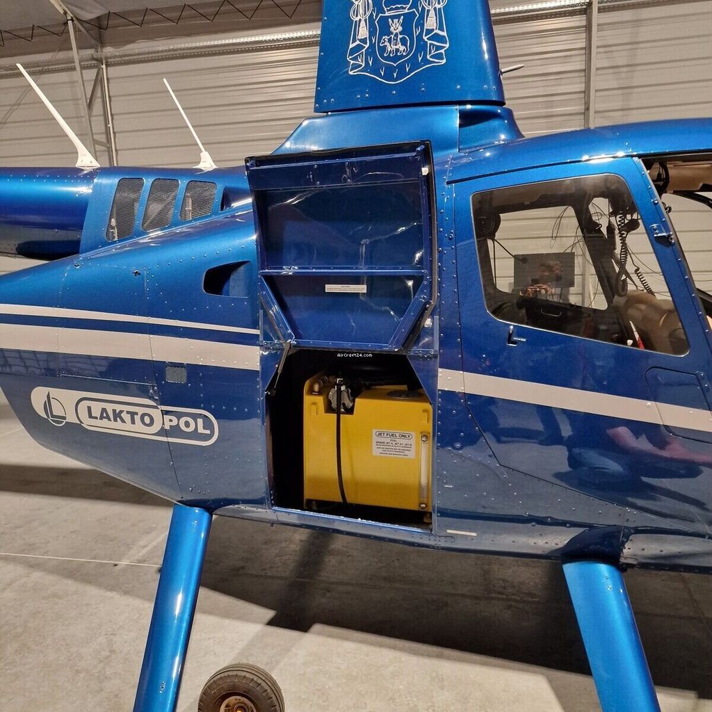 Robinson R66, fotografía 3 de 8
