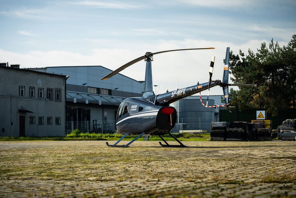Robinson R66, fotografía 4 de 14