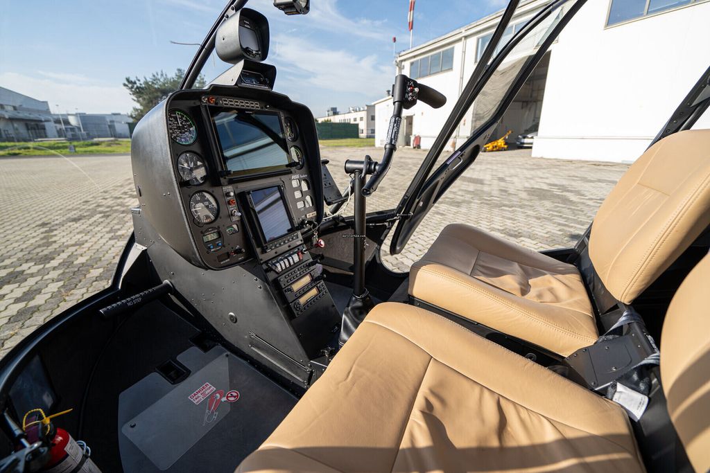 Robinson R66, fotografía 5 de 14