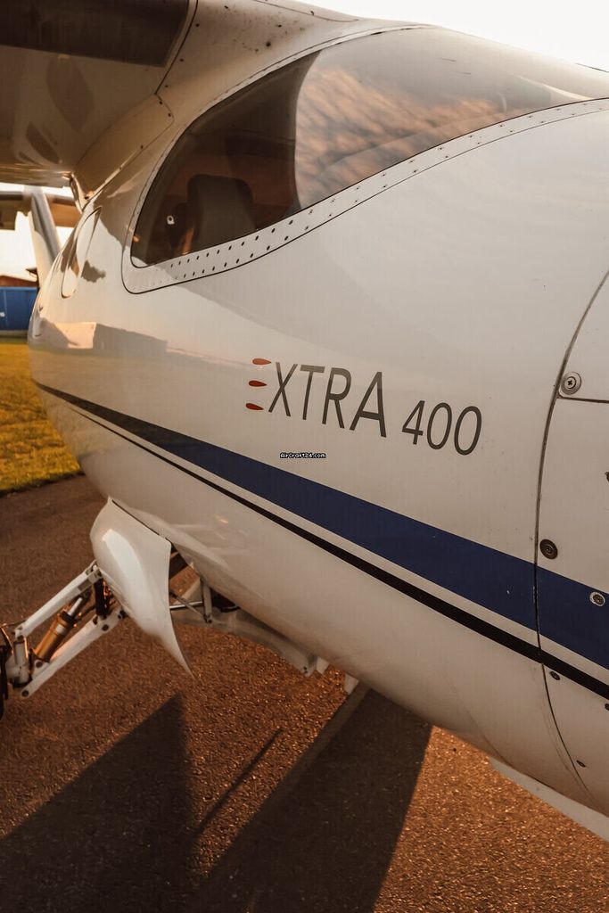 Extra EA 400, fotografía 7 de 13