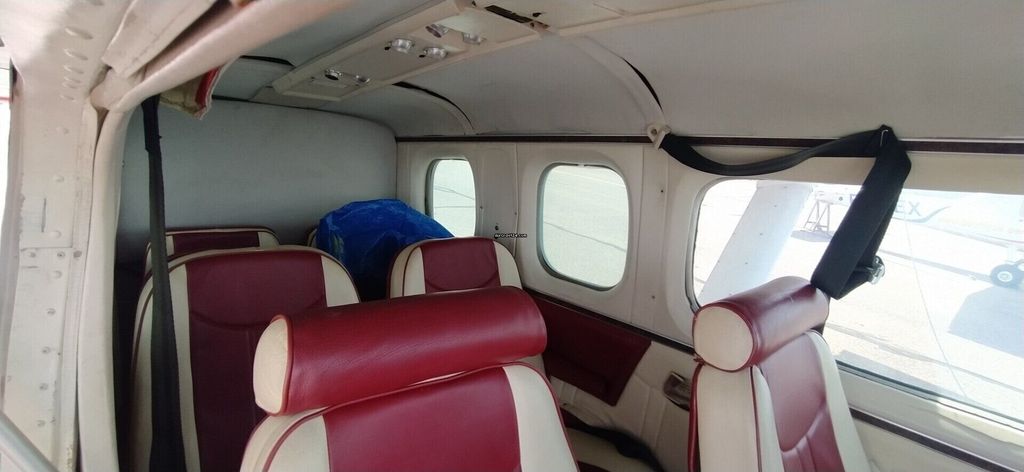 Cessna 337 G, fotografía 4 de 10