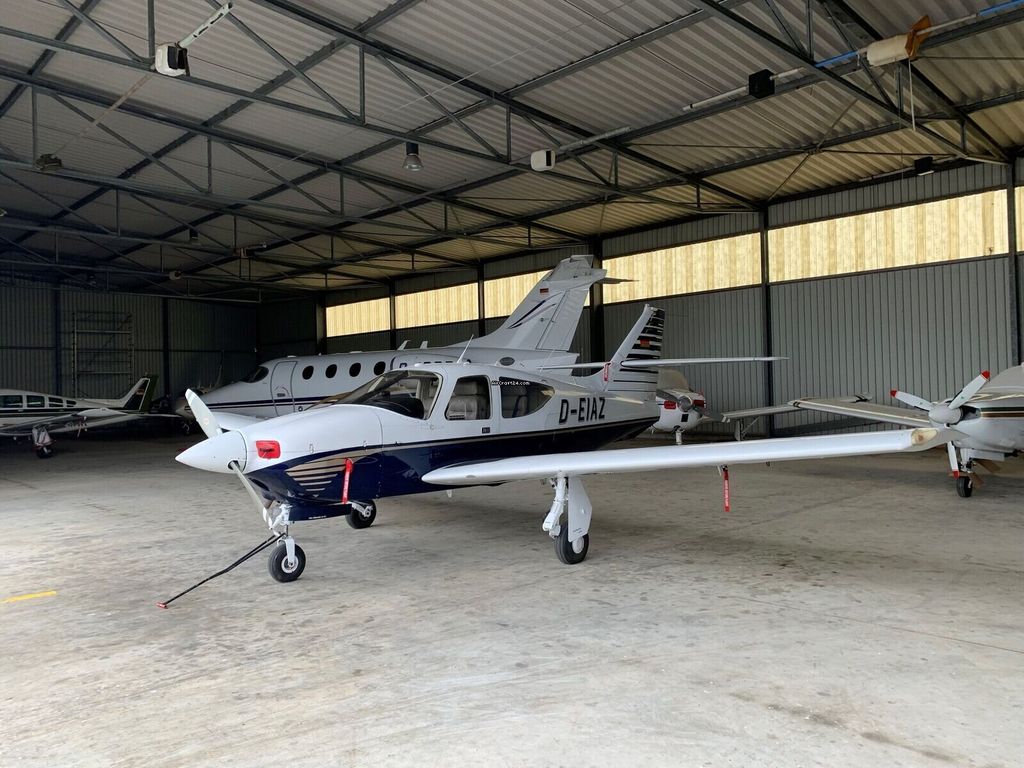 Commander 112A, fotografía 9 de 11