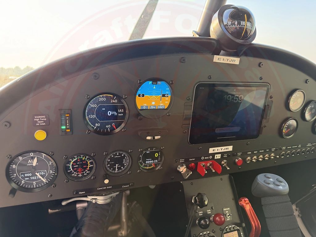 Comco Ikarus C42, fotografía 7 de 9