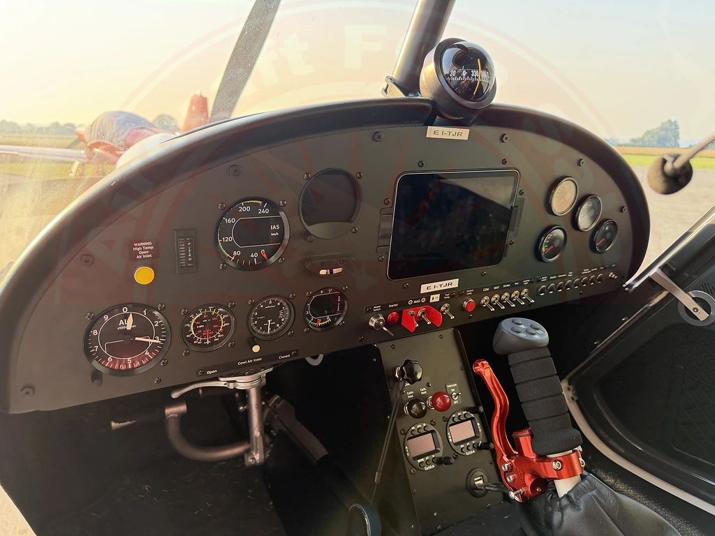 Comco Ikarus C42, fotografía 8 de 9