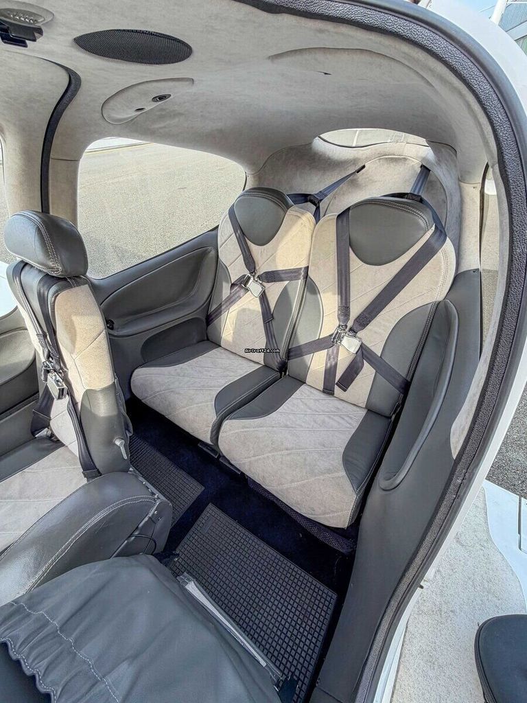 Cirrus SR20 G1, fotografía 6 de 20