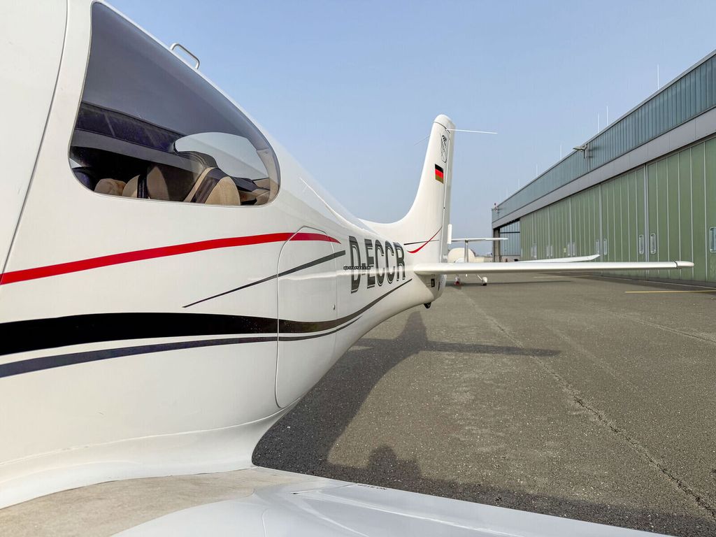 Cirrus SR20 G1, fotografía 17 de 20
